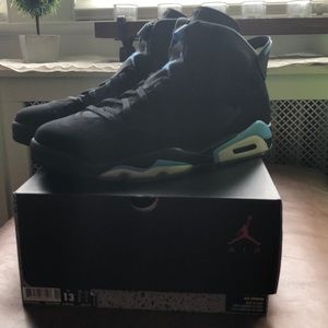 Brand new Air Jordan 6 retro UNC!!!!